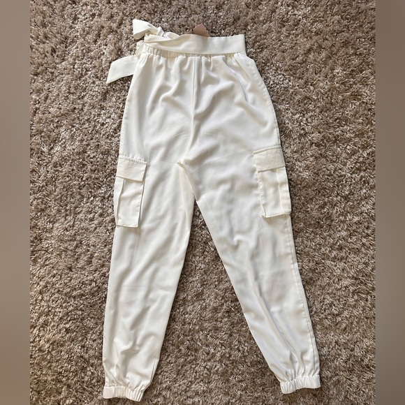REVOLVE superdown Rachel Cargo Pant in White - Picture 12 of 13
